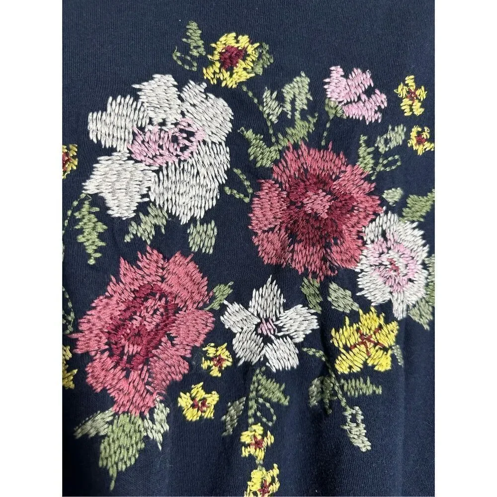Torrid Bohemian Navy Blue Embroidered Floral Sweater Sweatshirt Size 1X - Picture 2 of 10